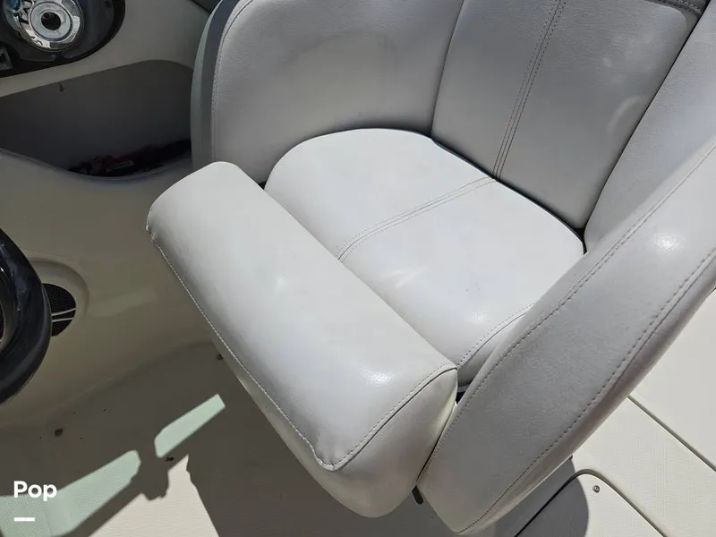 Slide: The Image of Sea Ray 240 Sundeck 2009 - 15736103