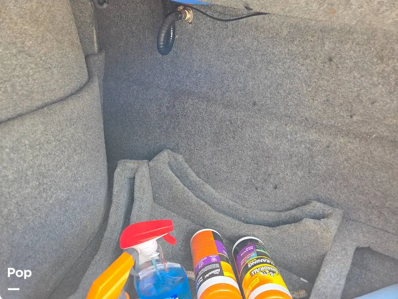 Slide: The Image of Sea Ray 240 Sundeck 2009 - 15736114