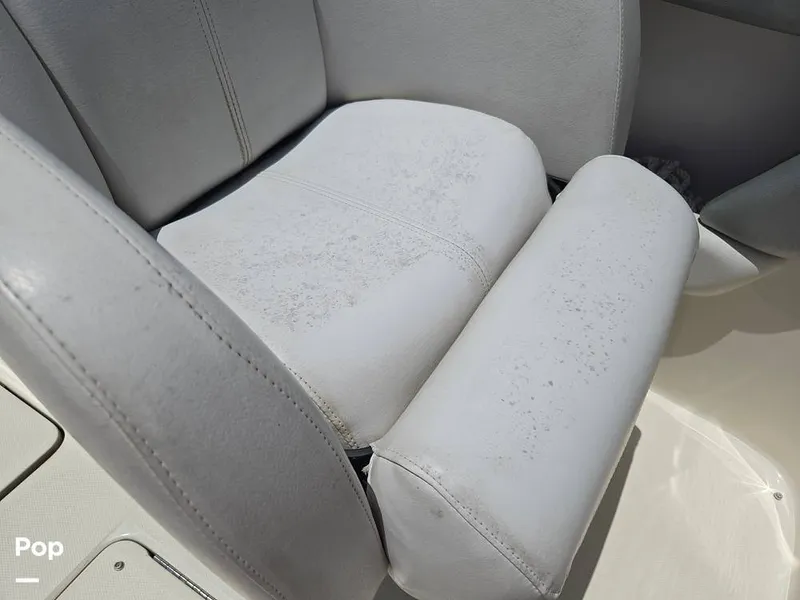 Slide: The Image of Sea Ray 240 Sundeck 2009 - 15736118