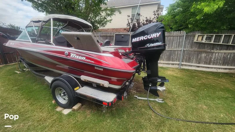 Slide: The Image of Triton 188 FS 2009 - 15790275