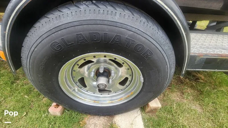 Slide: The Image of Triton 188 FS 2009 - 15790279