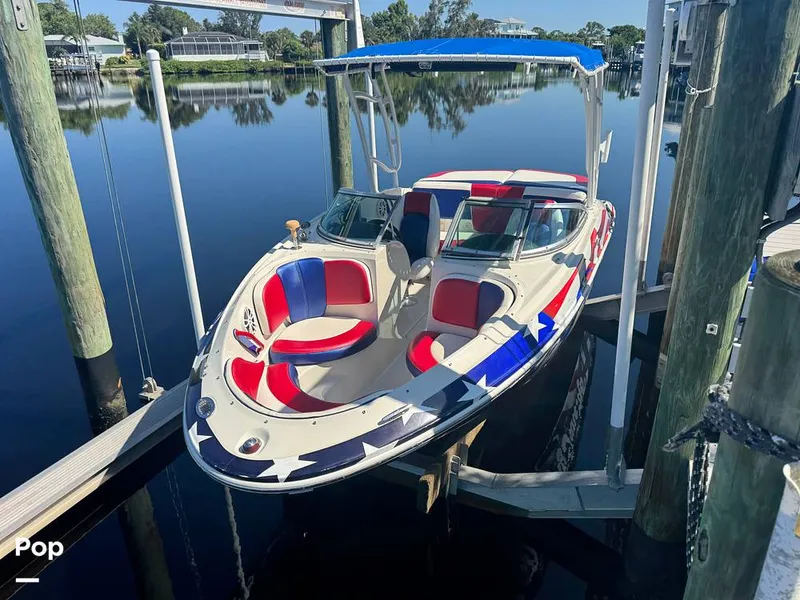 Slide: The Image of Sea Ray 185 Sport 2007 - 15761926