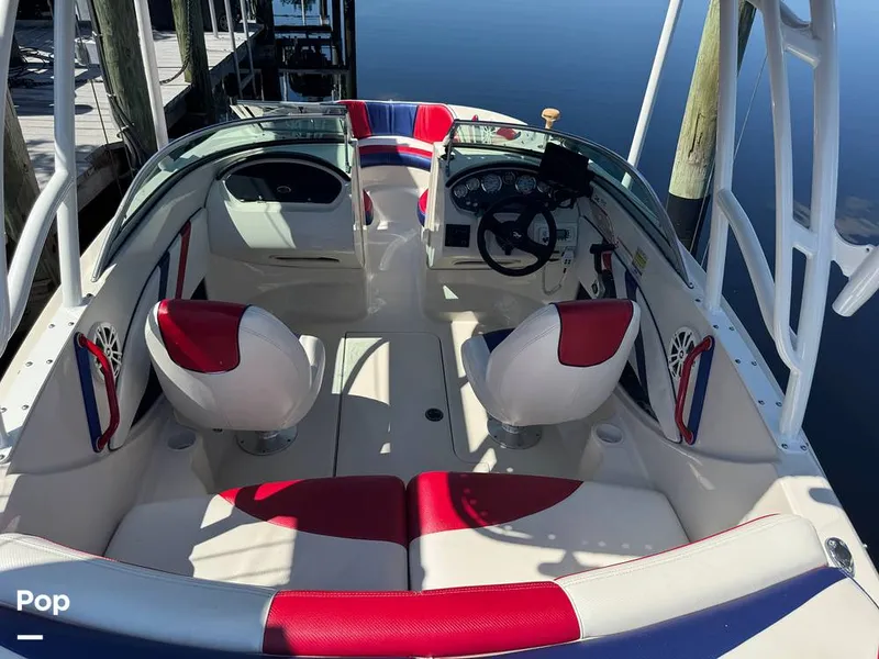 Slide: The Image of Sea Ray 185 Sport 2007 - 15761981