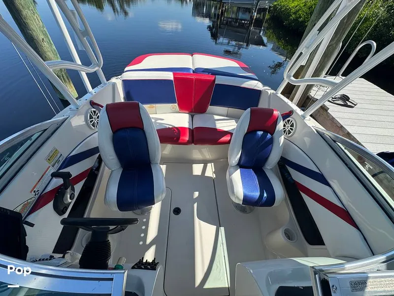 Slide: The Image of Sea Ray 185 Sport 2007 - 15761972