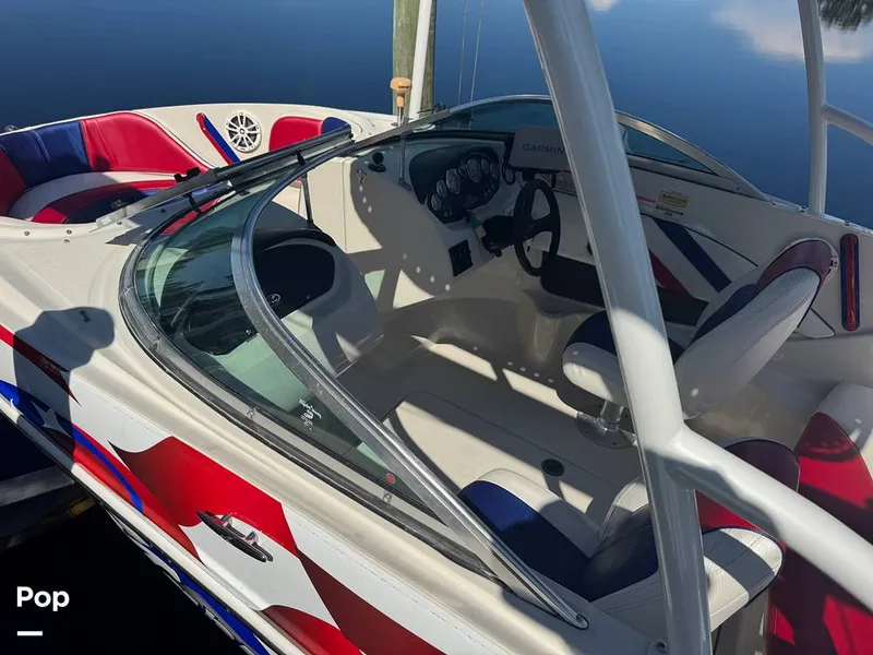 Slide: The Image of Sea Ray 185 Sport 2007 - 15761931