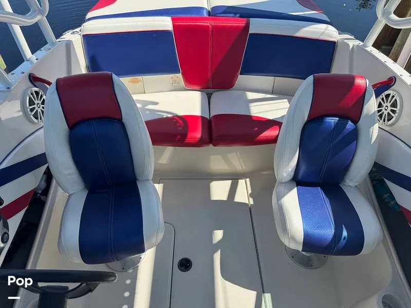 Slide: The Image of Sea Ray 185 Sport 2007 - 15761971