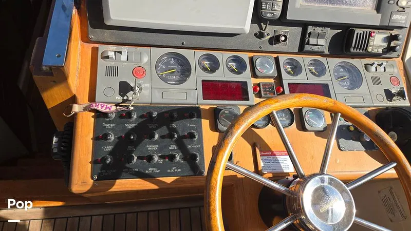 Slide: The Image of Little Harbor 38 Whisper Jet 1999 - 15924637