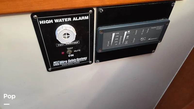 Slide: The Image of Little Harbor 38 Whisper Jet 1999 - 15924769