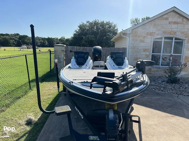 Slide: The Image of Nitro Z18 PRO 2020 - 15706424