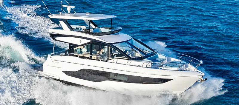 Slide: The Image of Cruisers 50 FLY stk number 2026 - 10