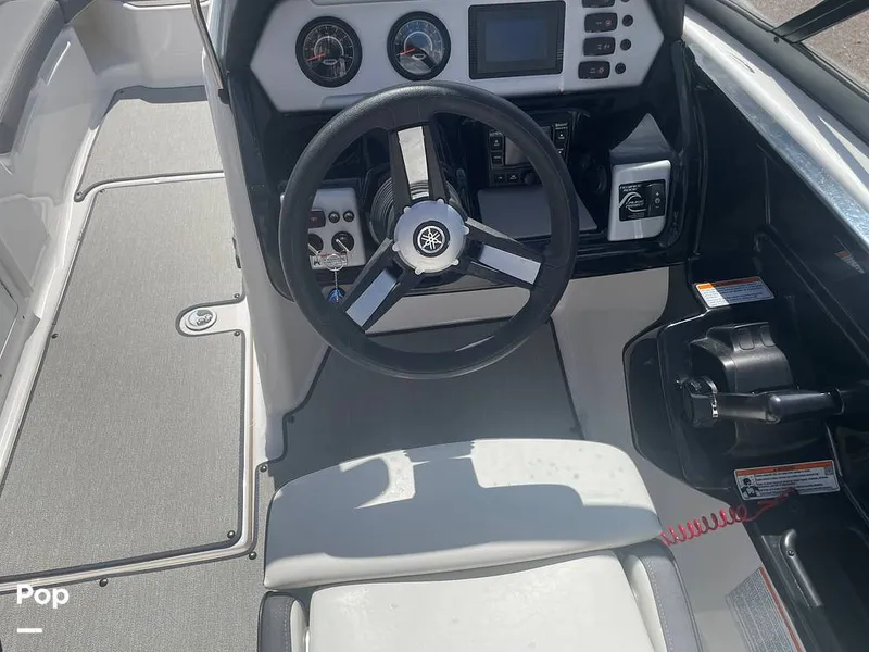 Slide: The Image of Yamaha AR 210 2022 - 15872548