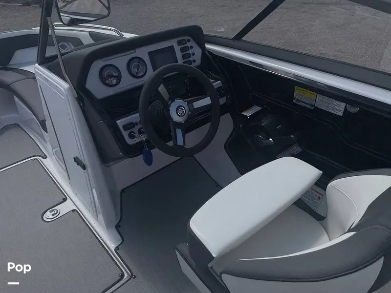 Slide: The Image of Yamaha AR 210 2022 - 15872457