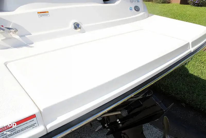 Slide: The Image of Sea Ray SPX 190 2022 - 15755517