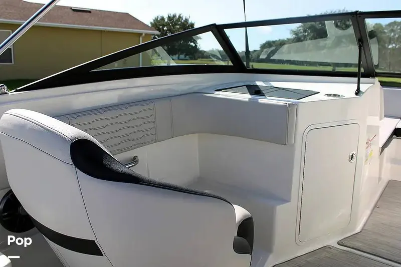 Slide: The Image of Sea Ray SPX 190 2022 - 15755539