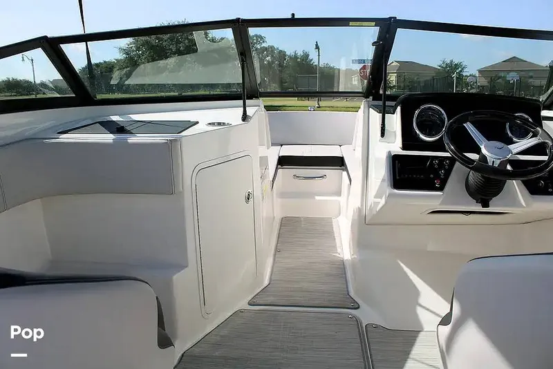 Slide: The Image of Sea Ray SPX 190 2022 - 15755540