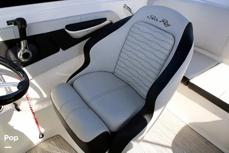 Slide: The Image of Sea Ray SPX 190 2022 - 15755544