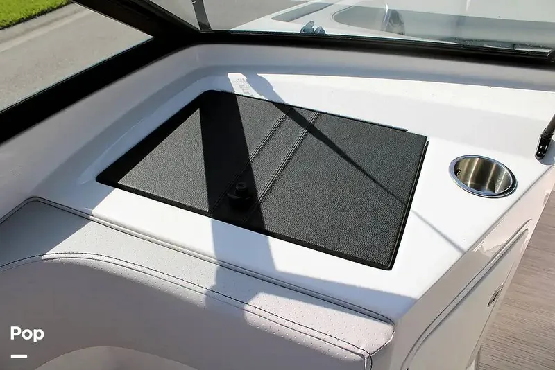 Slide: The Image of Sea Ray SPX 190 2022 - 15755548