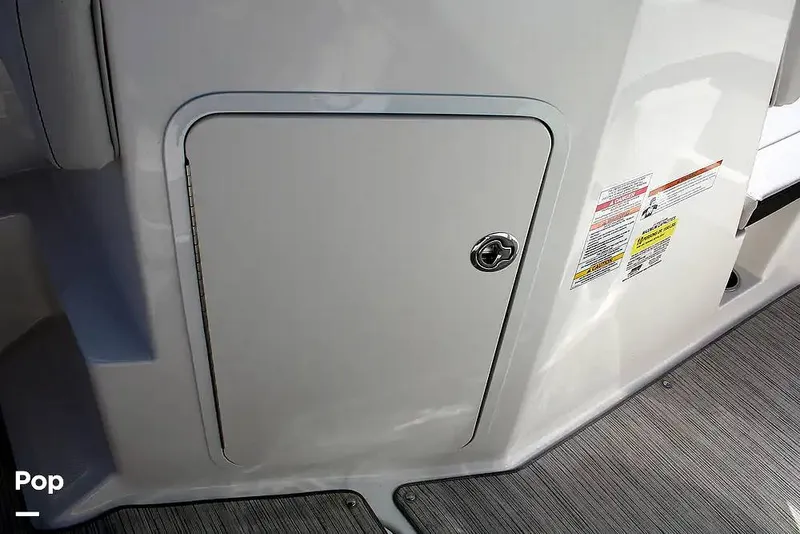 Slide: The Image of Sea Ray SPX 190 2022 - 15755550