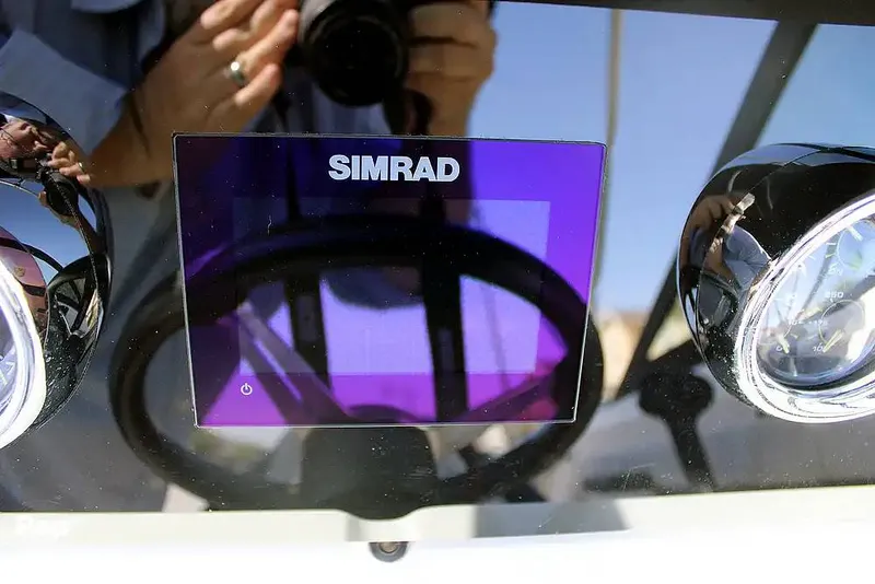 Slide: The Image of Sea Ray SPX 190 2022 - 15755555