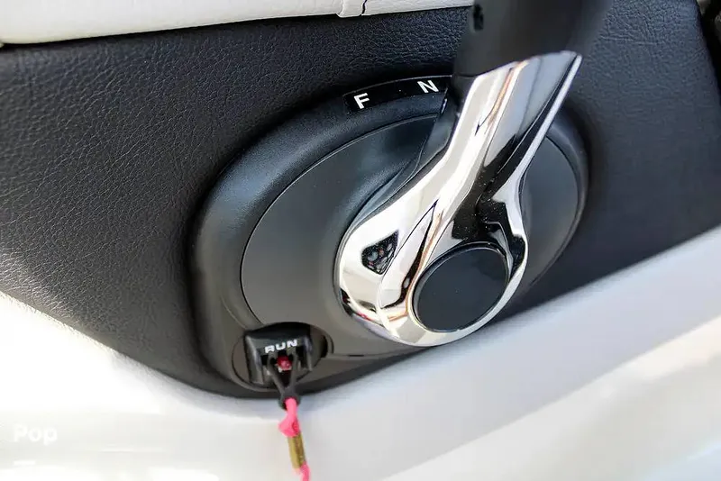 Slide: The Image of Sea Ray SPX 190 2022 - 15755560