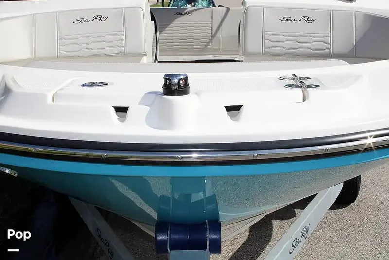 Slide: The Image of Sea Ray SPX 190 2022 - 15755498