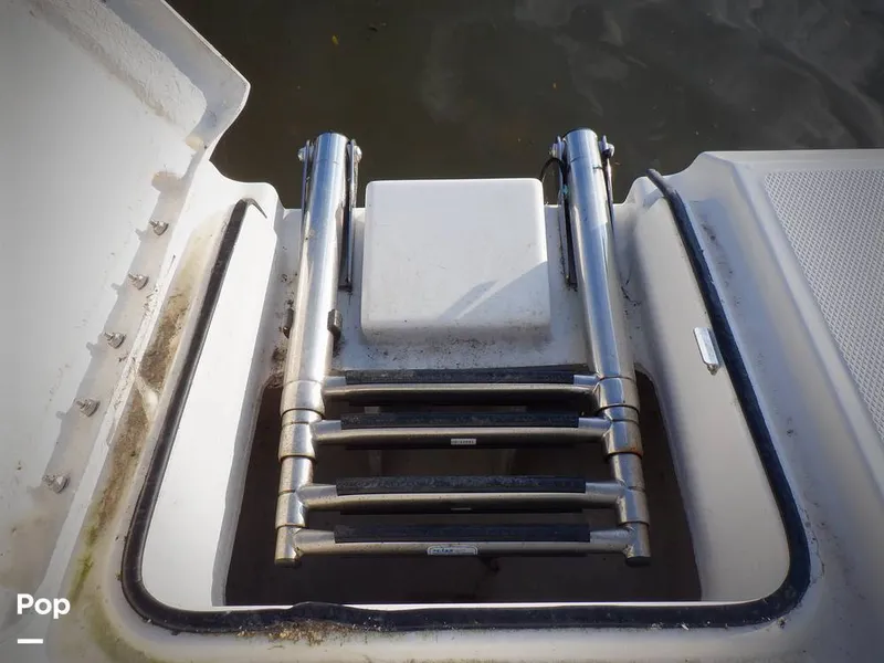 Slide: The Image of Bayliner DX 2200 2023 - 15766098