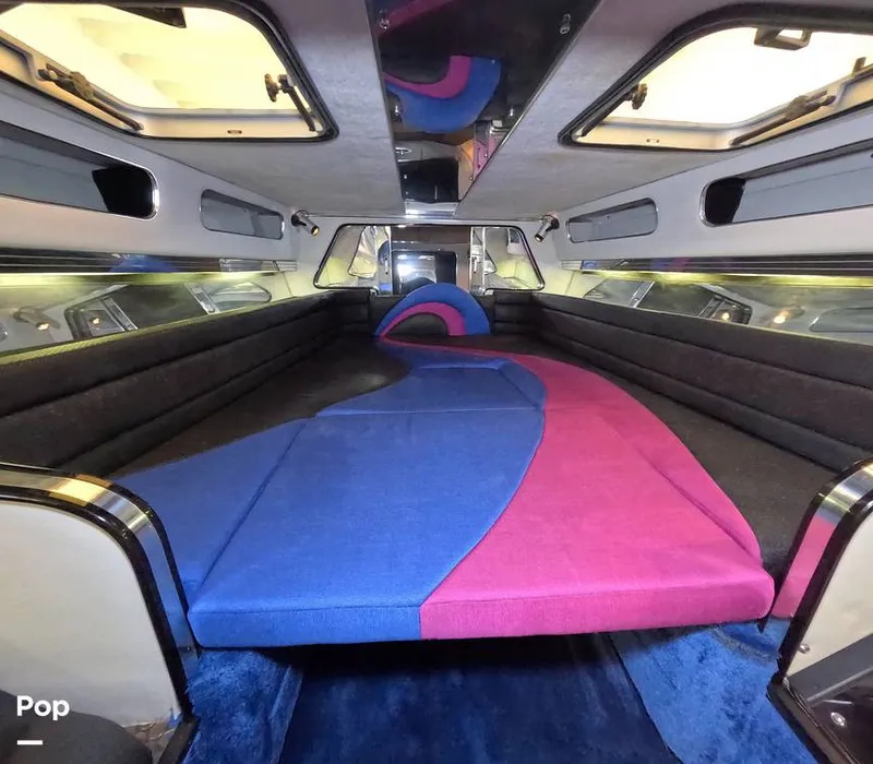 Slide: The Image of Scarab 38 KV 1988 - 15734739