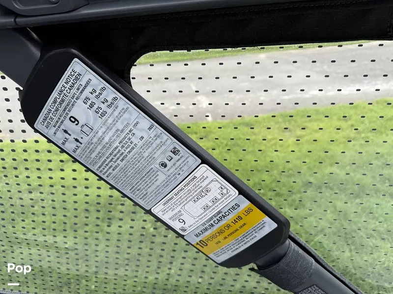 Slide: The Image of Sea-Doo Switch Cruise 21 2023 - 15733917