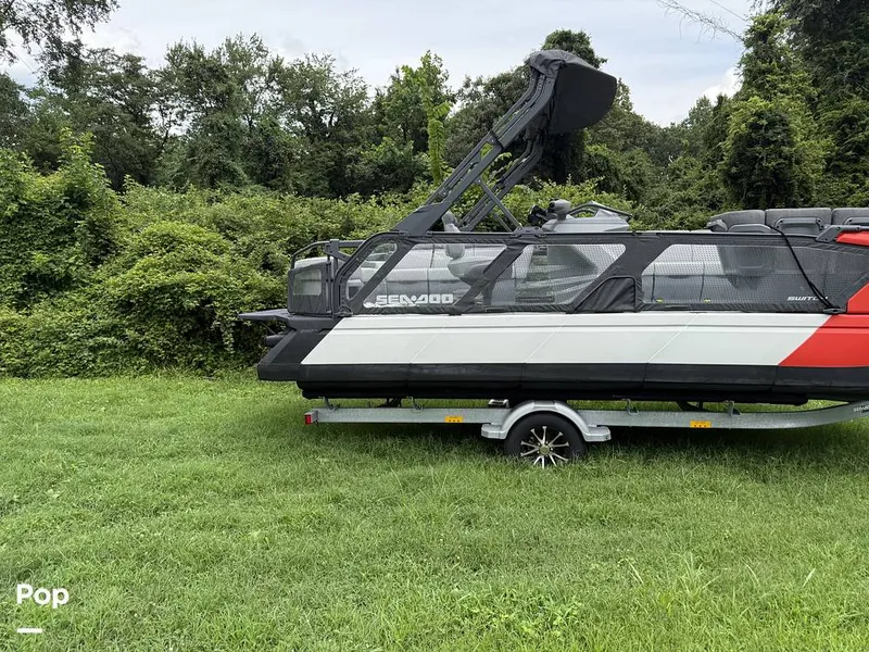 Slide: The Image of Sea-Doo Switch Cruise 21 2023 - 15733894