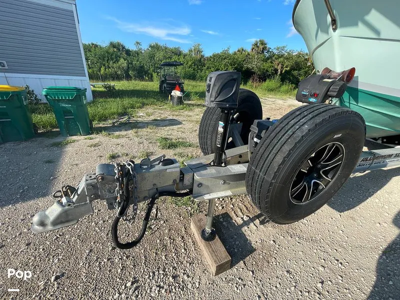 Slide: The Image of Pursuit 26 1989 - 15779991