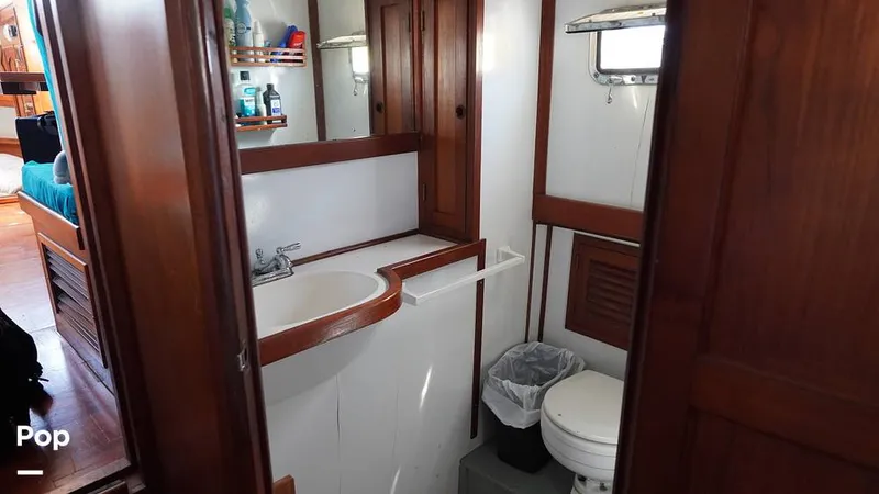 Slide: The Image of Marine Trader 34DC 1980 - 15743460