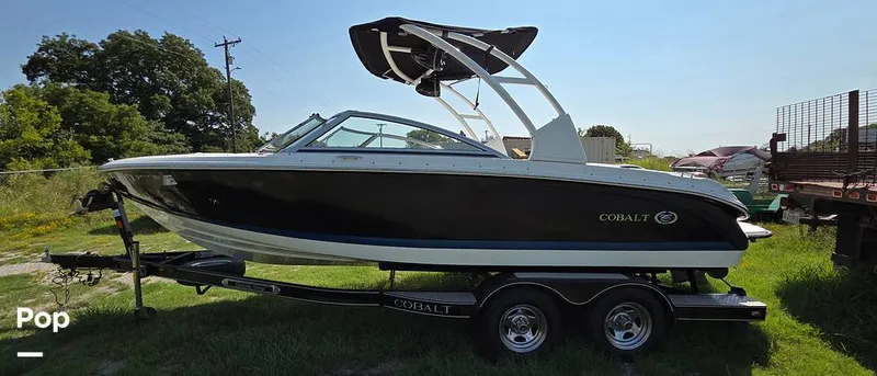 Slide: The Image of Cobalt 220 2012 - 16127122