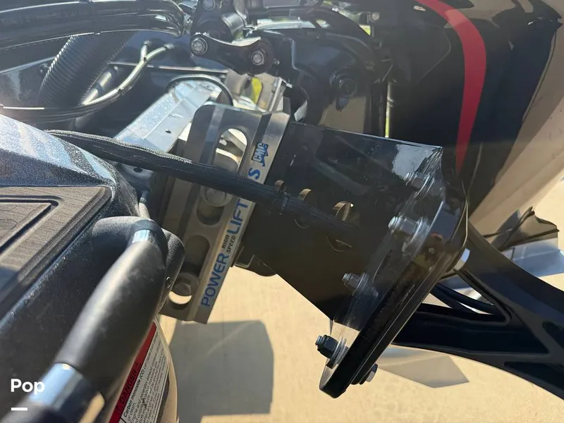 Slide: The Image of Nitro Z18 2023 - 15732110