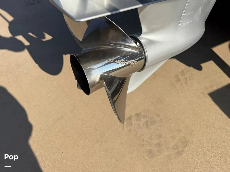 Slide: The Image of Nitro Z18 2023 - 15732112