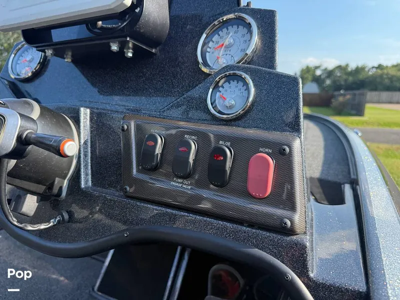 Slide: The Image of Nitro Z18 2023 - 15732135