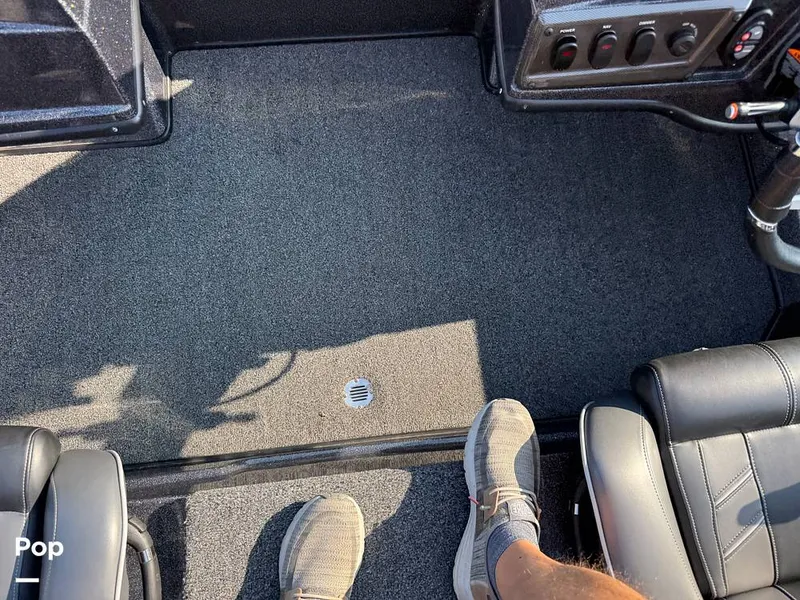 Slide: The Image of Nitro Z18 2023 - 15732153