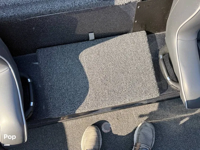 Slide: The Image of Nitro Z18 2023 - 15732168