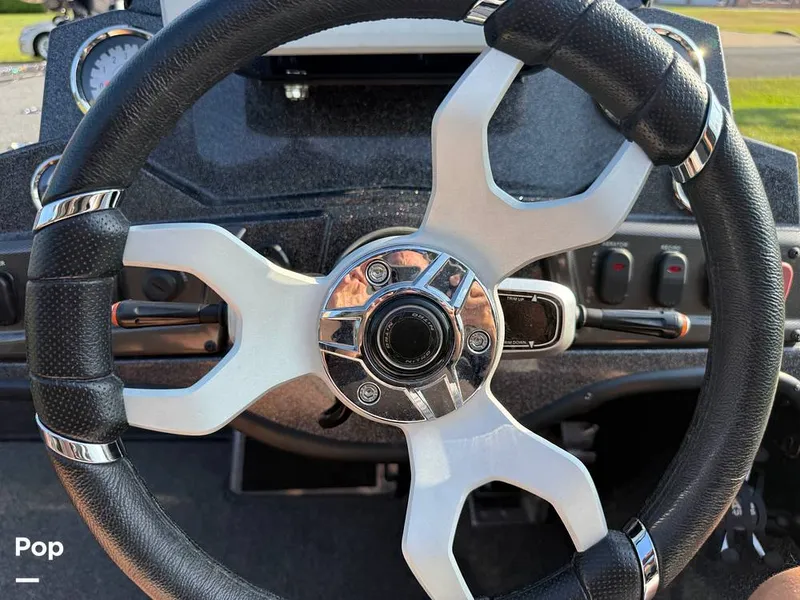 Slide: The Image of Nitro Z18 2023 - 15732171