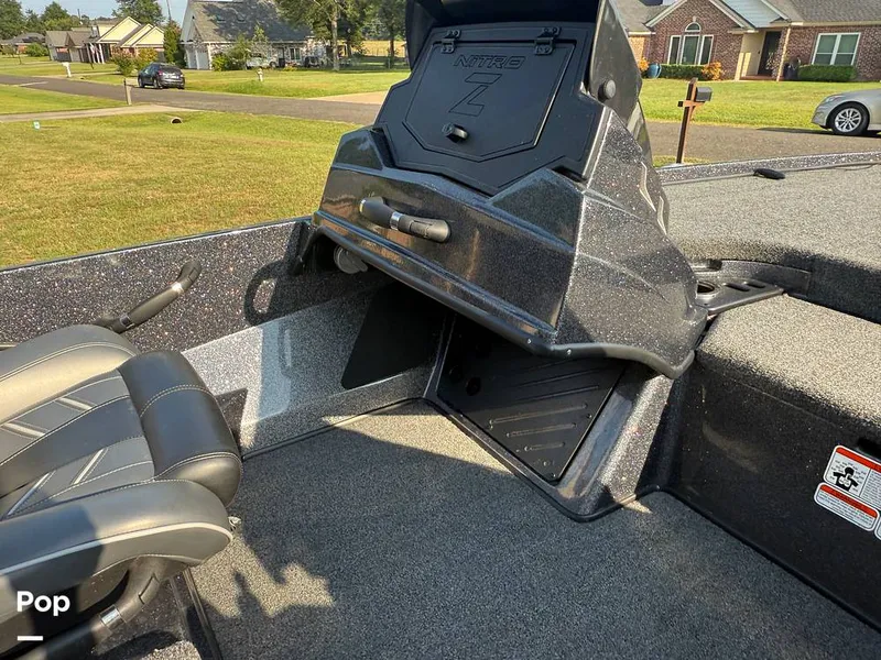 Slide: The Image of Nitro Z18 2023 - 15732178