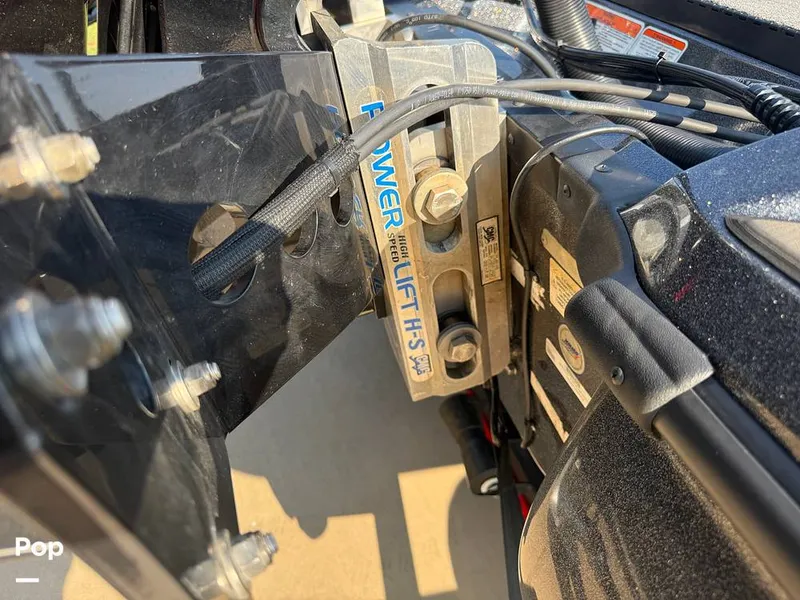 Slide: The Image of Nitro Z18 2023 - 15732114