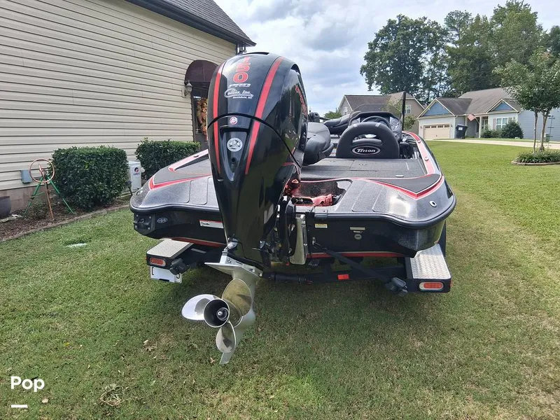 Slide: The Image of Triton 18 TRX 2022 - 15912616