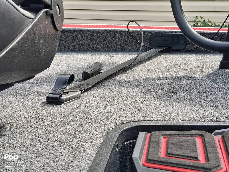 Slide: The Image of Triton 18 TRX 2022 - 15912660