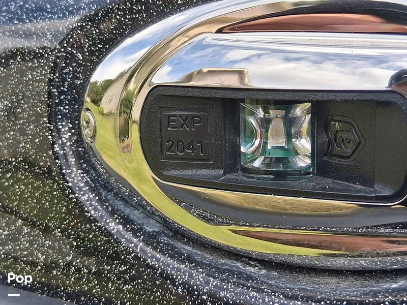 Slide: The Image of Triton 18 TRX 2022 - 15912661