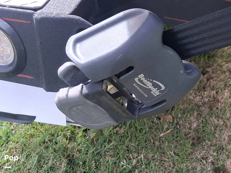 Slide: The Image of Triton 18 TRX 2022 - 15912663