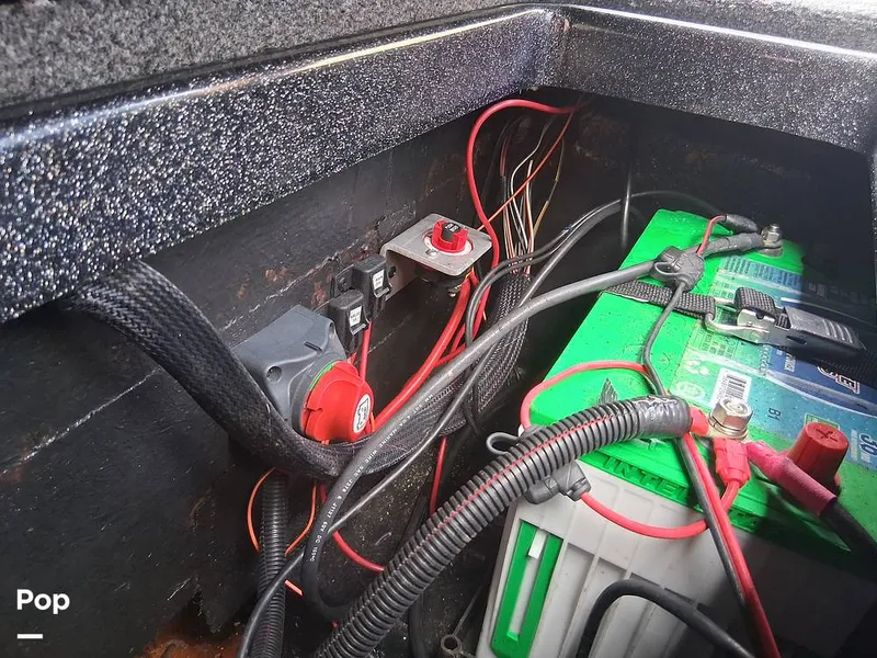 Slide: The Image of Triton 18 TRX 2022 - 15912669