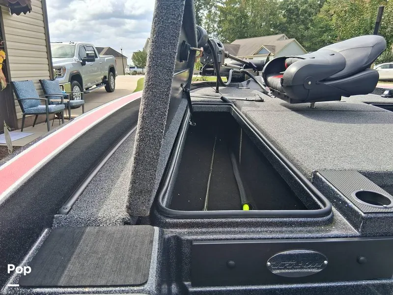 Slide: The Image of Triton 18 TRX 2022 - 15912671