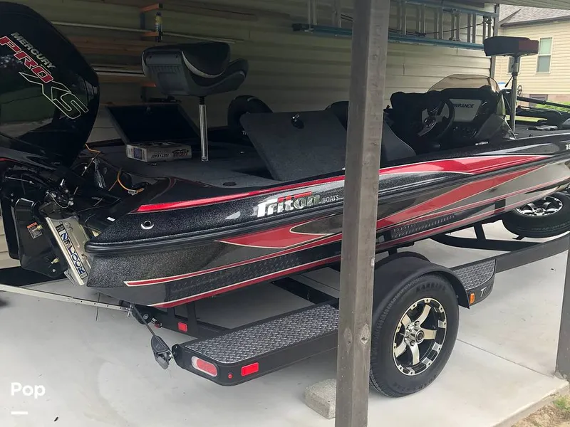Slide: The Image of Triton 18 TRX 2022 - 15934169