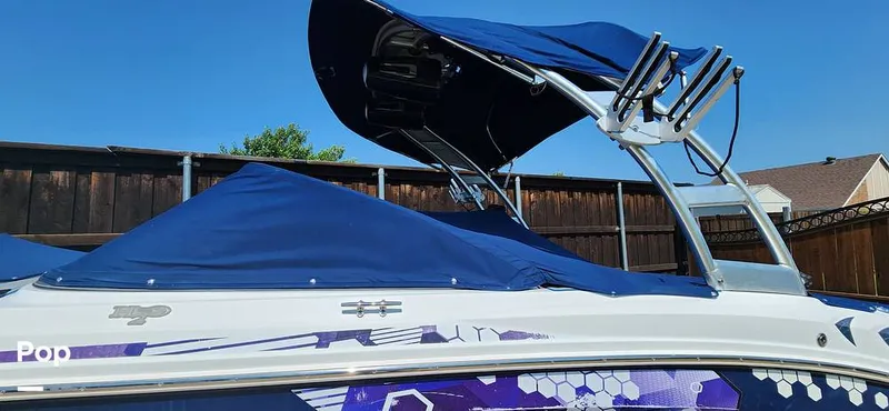 Slide: The Image of Chaparral H20 19 Sport Chaparral 2013 - 15728515