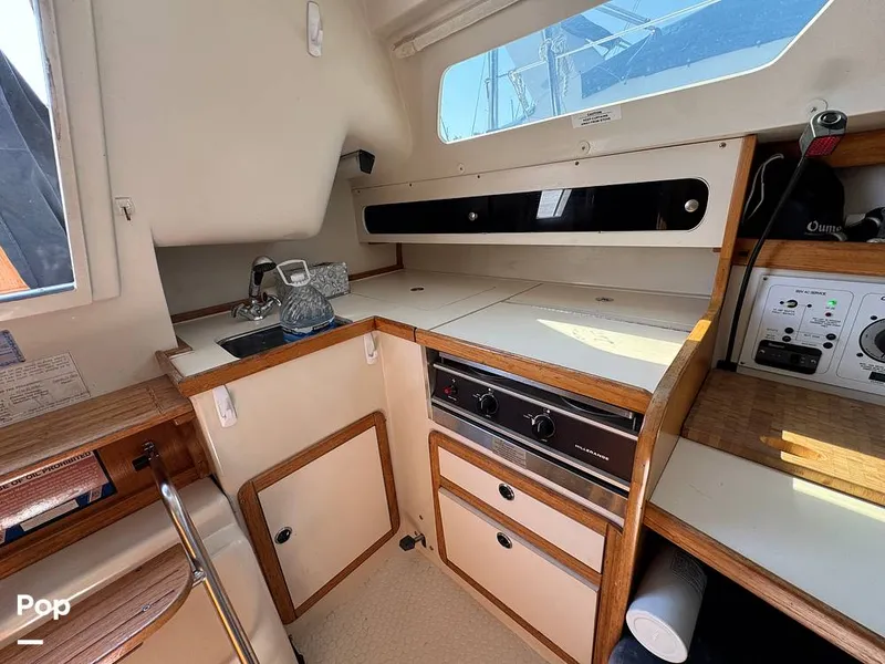 Slide: The Image of Catalina 270 1999 - 15830355