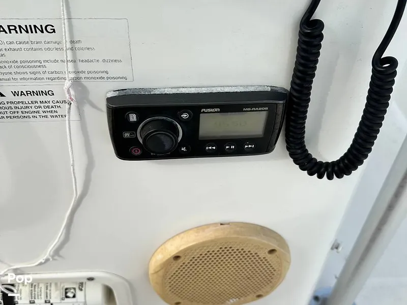 Slide: The Image of Boston Whaler 210 Montauk 2013 - 15774646